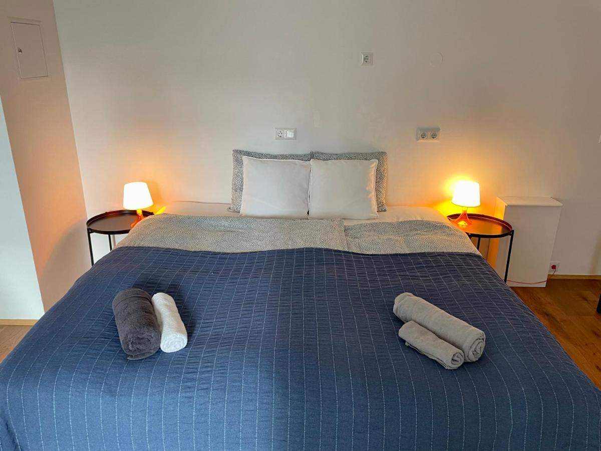 Eca Rooftop Live - Private Rooms & Serviced Apartments Βιέννη Δωμάτιο φωτογραφία
